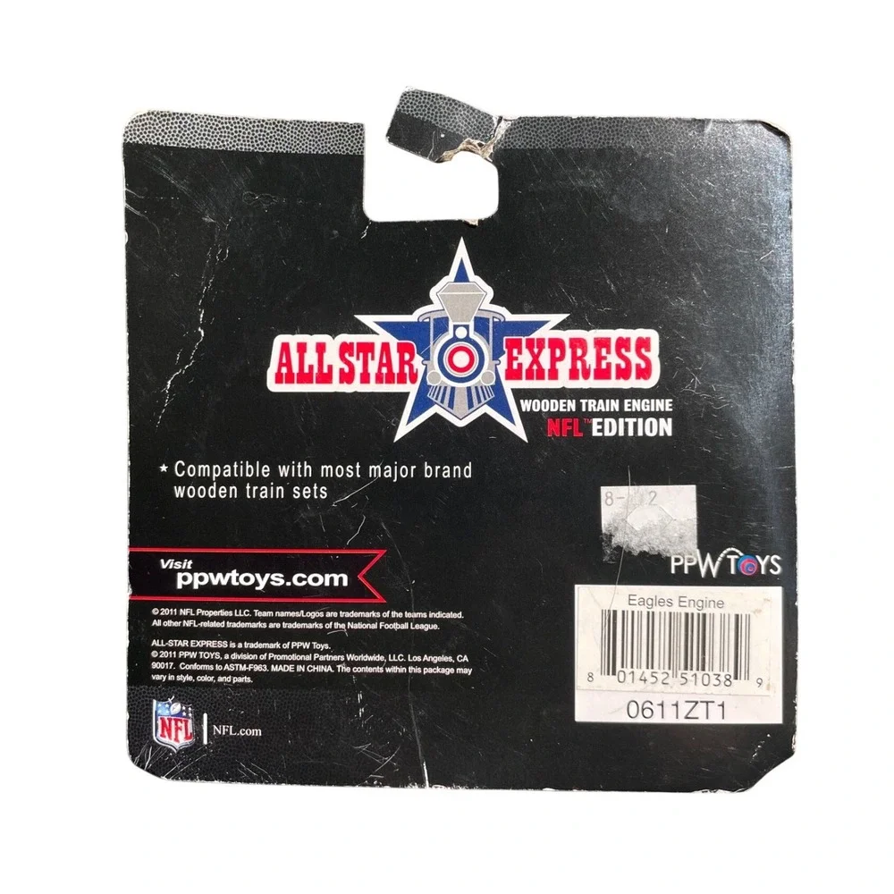 Philadelphia Eagles NFL All Star Express Wooden Train Engine PPW Toys Real Wood